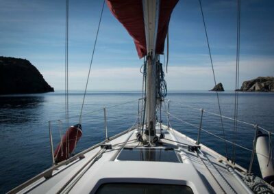 in the sailing boats whit Asinara Sail Experience