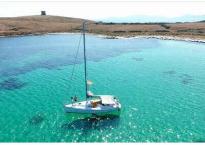 in the sailing boats whit Asinara Sail Experience