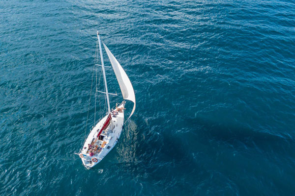 Barca a Vela<br />
Visione panoramica - Escursioni Asinara in barca a vela Asinara Sail Experience - 